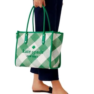 Kate Spade Ella Gingham Tote w/ pink silky dust bag.